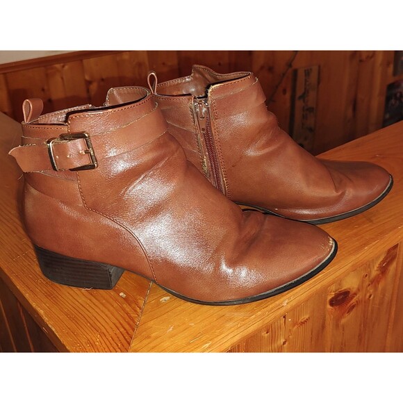 Forever 21 Women's Brown quarter ankle boots size 10 side zip-up buckle - Picture 1 of 6